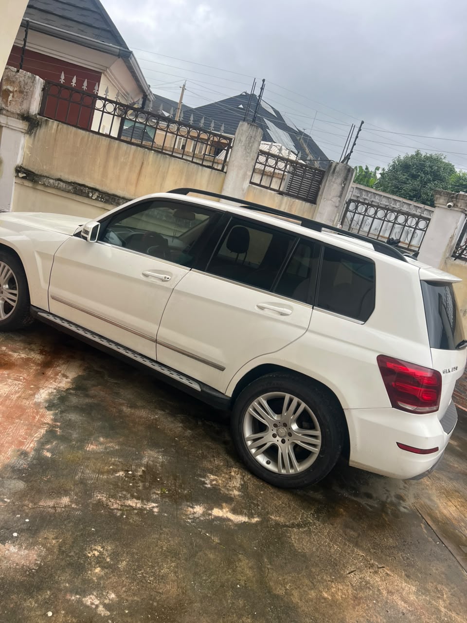 2014 Mercedes Benz GLK350