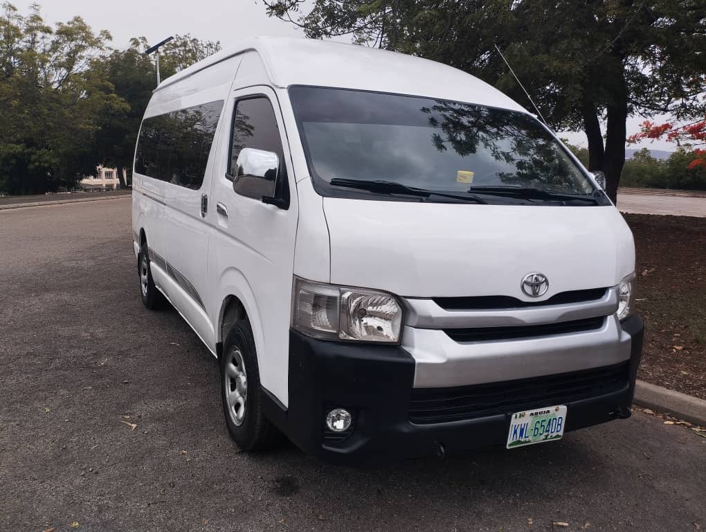 2015 Toyota Hiace Bus (Abuja)