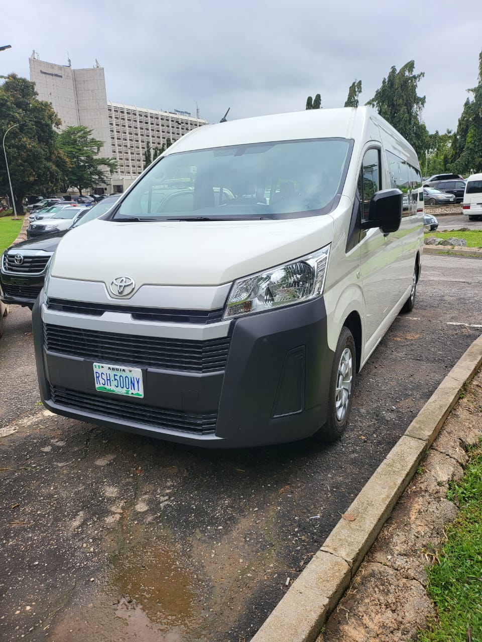 2022 Toyota Hiace Bus (Abuja)